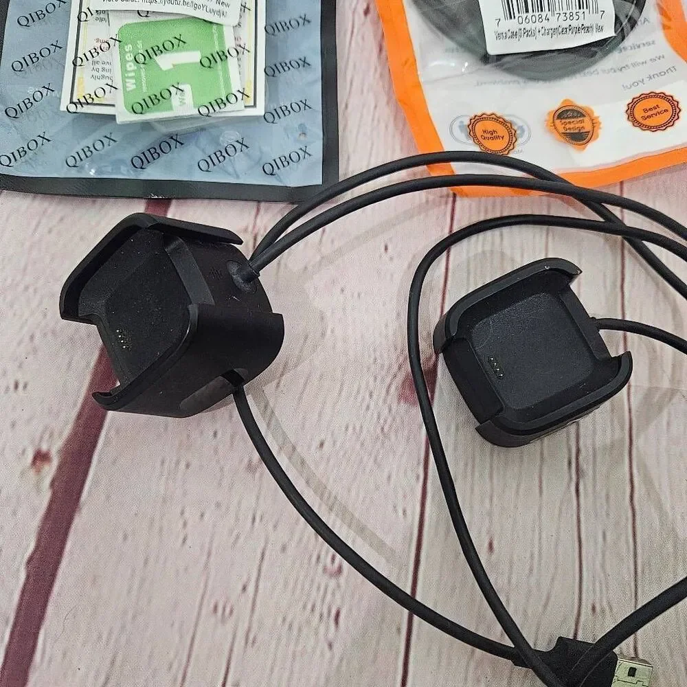 FITBIT Versa Accessory Bundle Chargers, Case & Screen Protectors